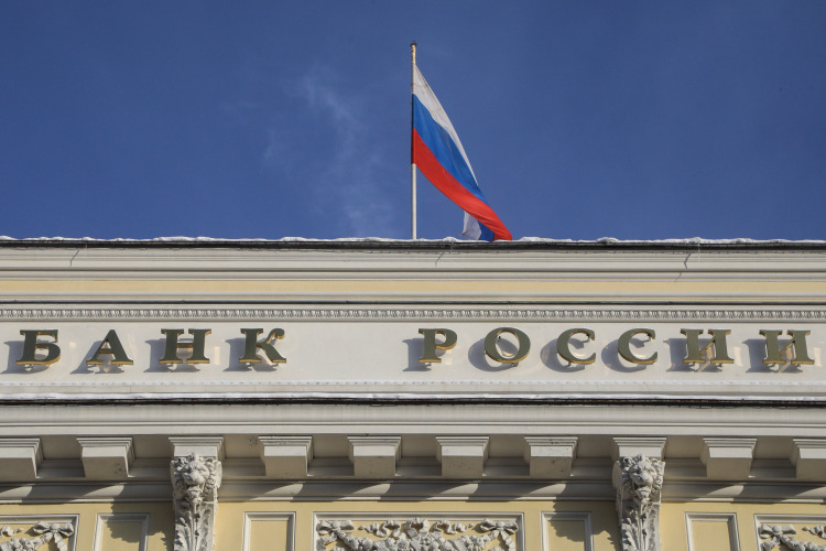 Банк России свои планы по обжалованию решения по спору с миноритариями в жизнь &mdash; на момент подготовки материала к публикации &mdash; воплотить еще не успел