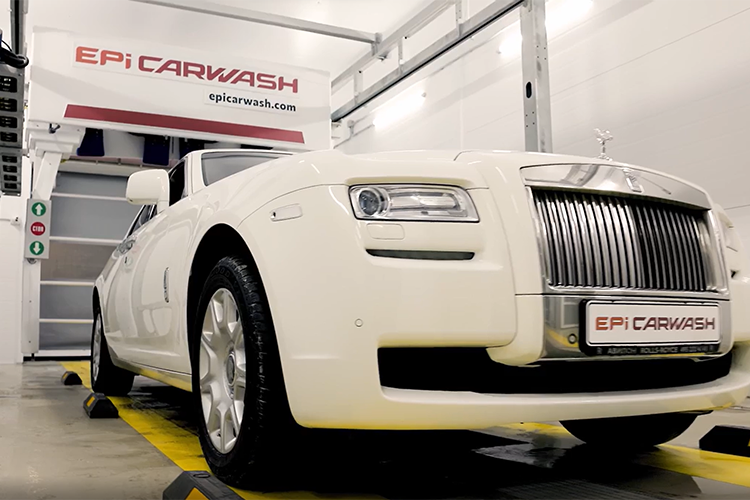 Робот включает 5D-сканирование &mdash; это технология контурного сканирования авто, которая обеспечивает высокую скорость и точную проработку всех участков кузова