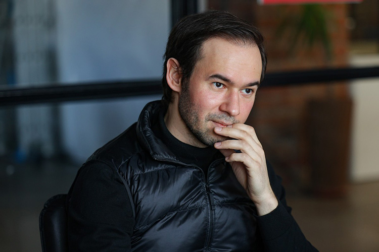 Булат Ганиев: «Задачи безопасности и развития одновременно решать сложно. Поэтому у нас рынок безопасности растёт, а развитие немножко скукоживается»