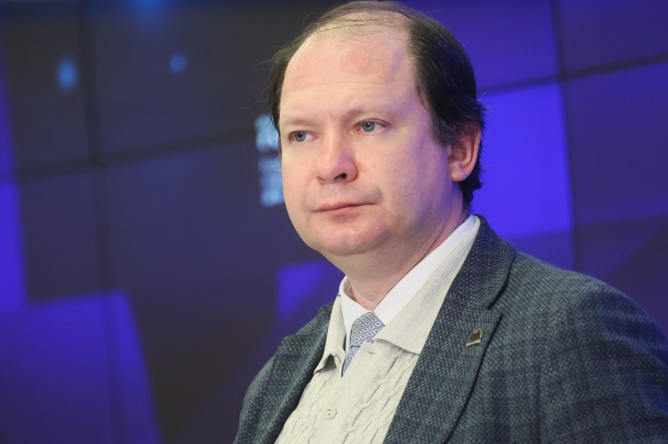 Известный экономист, заместитель директора по научной работе ИМЭМО РАН Сергей Афонцев