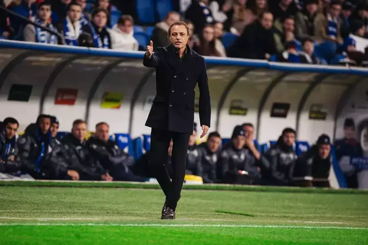 Ролан Гусев: «На таких скоростях двигать мяч в центре поля, играть так медленно&hellip; Сложно будет»