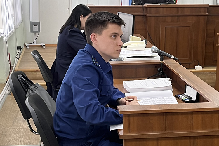 Гособвинитель, помощник прокурора Лаишевского района Адель Бадертдинов