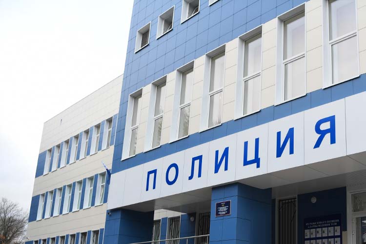 На торги выставлено здание скандально известного отдела полиции «Дальний». Стартовая цена лота &mdash; 37 млн 423 тыс. рублей