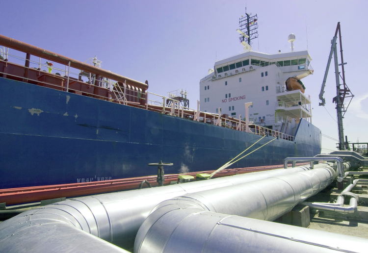 Александр Виноградов: «Дорогая нефть одновременно и фискальная передышка, и инфляционный риск»