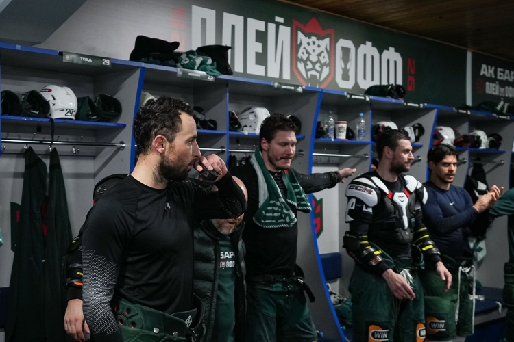 Хмелевский оформил первый дубль в карьере в плей-офф