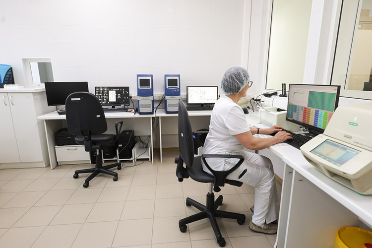 «Благодаря нашему уникальному оборудованию, скорости за счет близости к дому и ценам ниже рынка казанская лаборатория становится лабораторией федерального уровня»