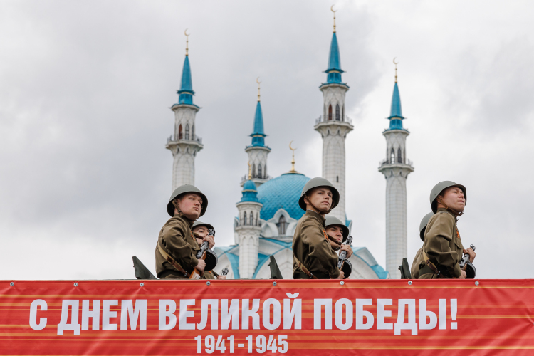 Казань активно готовится ко Дню Победы