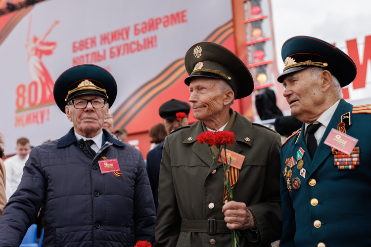 На сегодняшний день в городе проживает 1977 ветеранов