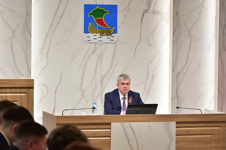 Наиль Магдеев: «Принято решение в части обновления трамвайного парка городов, которые эксплуатируют трамваи. Три города имеют трамваи &mdash; Казань, Набережные Челны и Нижнекамск»