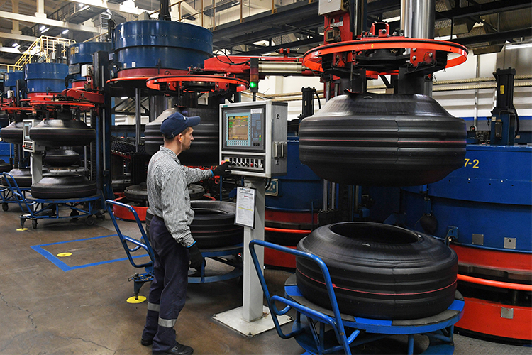 Индекс промышленного производства просел на 20%