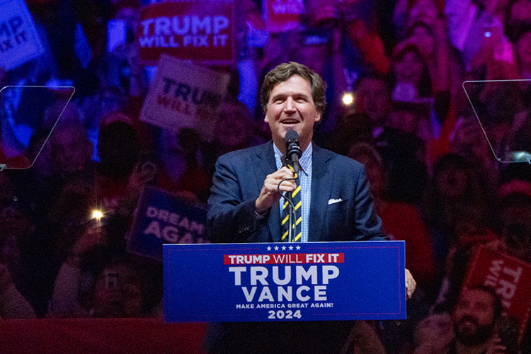 Часть палеоконсерваторов, включая журналиста Такера Карлсона, относится к Израилю критически, считая, что его интересы не следует выдавать за американские