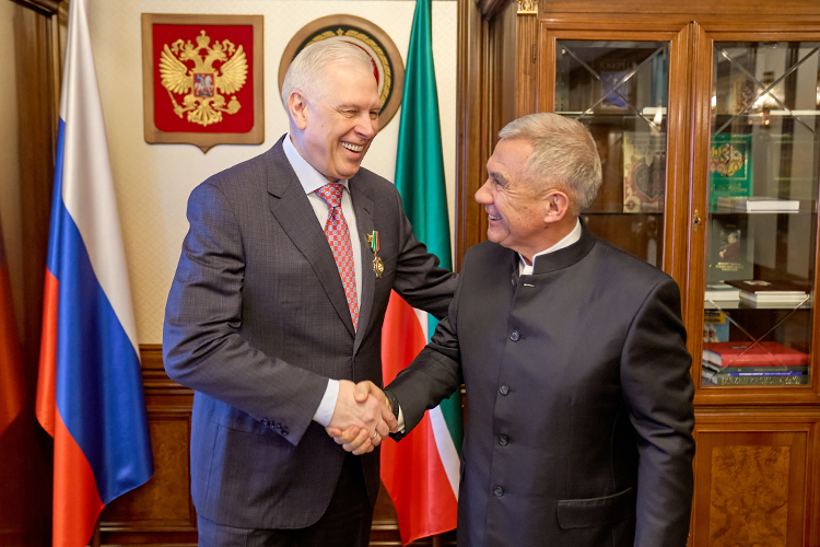 Рустам Минниханов и Сергей Данкверт подписали соглашение &mdash; о передаче главному управлению ветеринарии Кабинета министров Республики Татарстан (ГУВ РТ) части полномочия по осуществлению федерального государственного ветеринарного надзора в отношении граждан, в том числе ведущих ЛПХ