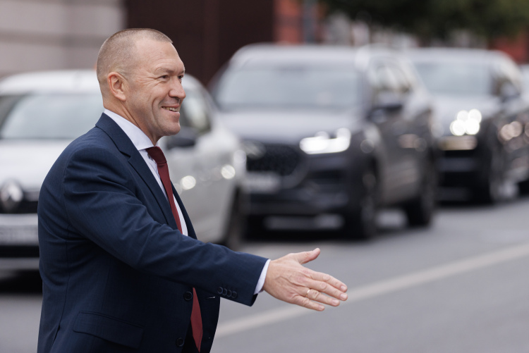 Также в числе заявившихся по списку действующий депутат Госсовета РТ Ринат Фазылов, который известен своей гуманитарной работой