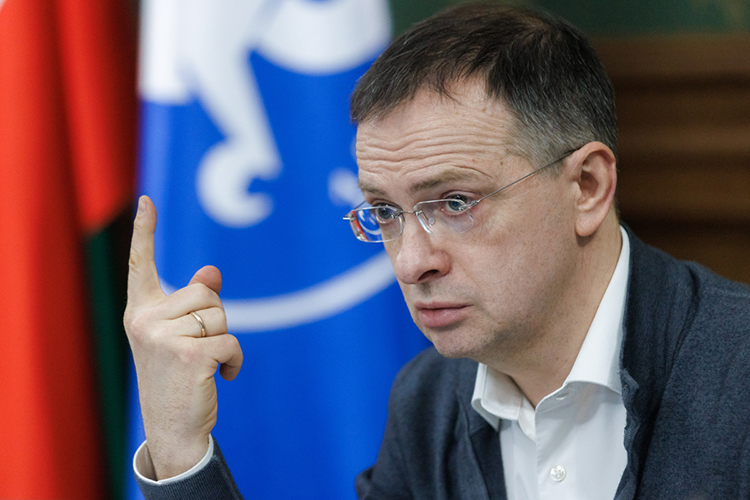 «Владимир Мединский абсолютно прав &mdash; мы должны говорить о Калининградском регионе прежде всего как о нашей земле. Да, исторически это бывшая немецкая территория. И что из этого следует?»