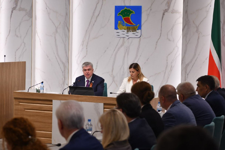 Первым вопросом повестки горсовет Челнов рассмотрел результаты исполнения бюджета города за 2025 год