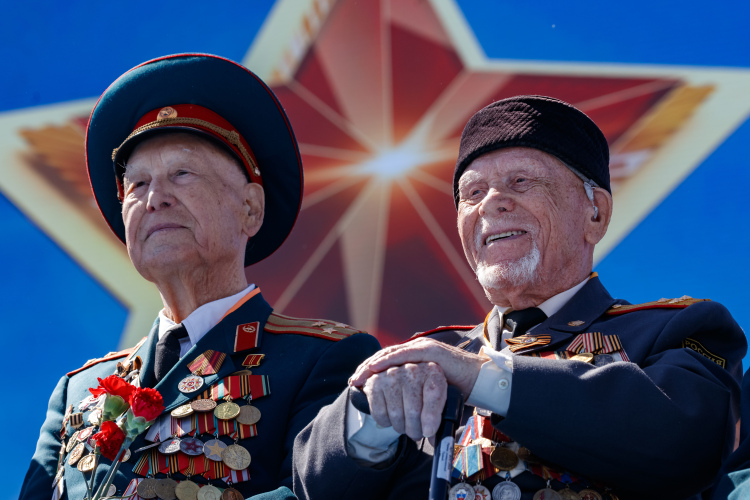 Несмотря на все перипетии судьбы, Харис хазрат продолжает служить имамом. Он надеется отметить 20 лет служения в мечети «Хәтер» в следующем году, а также собственный 100-летний юбилей