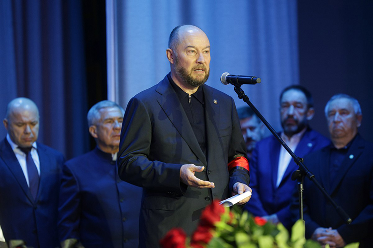 Асгат Сафаров: «Служение закону, людям, за правду, за справедливость &mdash; в этом весь Ренат Закиевич»