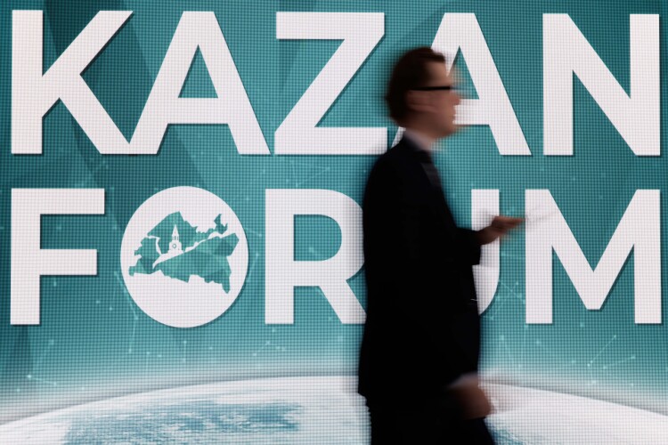 «Ближневосточный конфликт повлиял на состав участников»: 15 фактов о KazanForum 2026