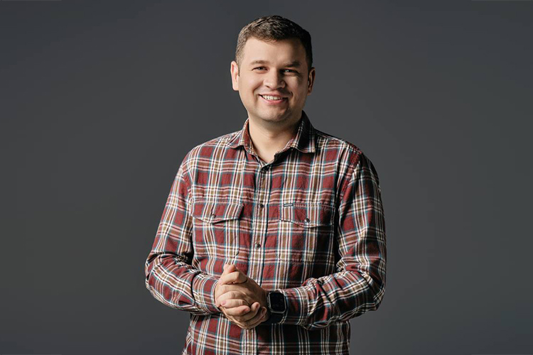 Линар Хуснуллин: «Я с детства организовывал какой-то бизнес — мне кажется, я таким просто родился. Если меня что-то интересовало, я занимался этим с сумасшедшим фанатизмом»