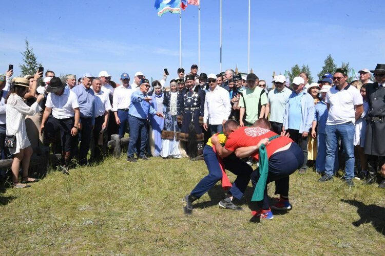 Праздник Ысыах в Якутске в 2025 году