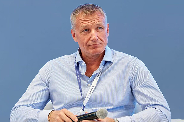 Вадим Панов: «На мой взгляд, работа с будущим, на будущее, на то, чтобы оно стало таким, каким хочется, условно говоря, какой-то группе лиц, группе государств либо одному какому-то большому государству, сложная и многовариативная»