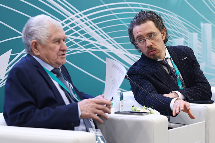 Рафинат Яруллин о ПЭТФ-проекте «Татнефти»: «Против этого полимера все воюют, но все его используют»