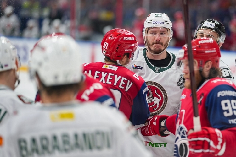 «Ак Барс» проиграл «Локомотиву» в пятом матче 1:4. В серии 2-3
