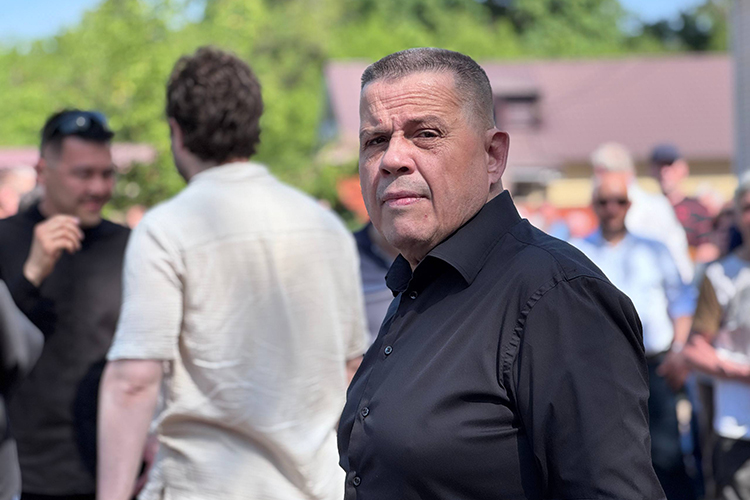 Адвокат Владимир Гусев