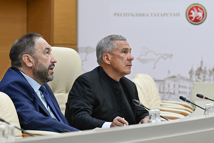 Рустам Минниханов провел заседание инвестиционного совета республики. В работе принял участие и Алексей Песошин