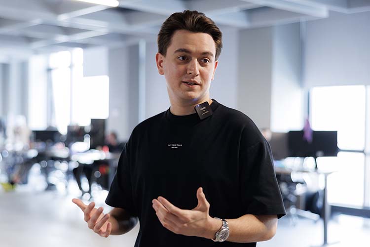 «Вкладывали самостоятельно. У меня были наработки в Perfect, стоившие минимум 3 млн рублей вложений. Плюс в саму „Матрешку“ мы вложили еще порядка трех миллионов. Отдачу увидели почти сразу после запуска»