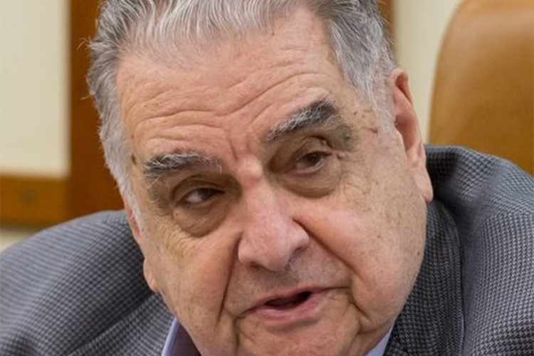 Абел Аганбегян: «Худшее еще не наступило. Хотелось бы, конечно, верить, что дальше будет лучше. Хотелось бы быть оптимистом, но цифры и тренды не дают для этого оснований»