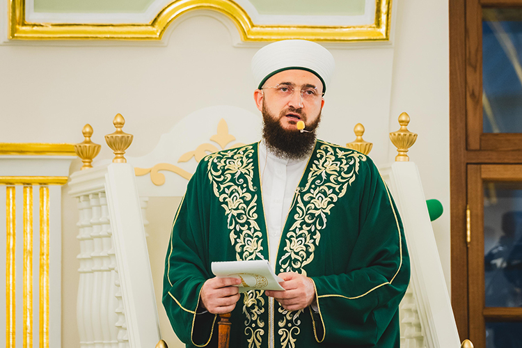 Лидер татарстанской уммы напомнил, что праздник жертвоприношения является кульминацией хаджа и отмечается в течение трех дней