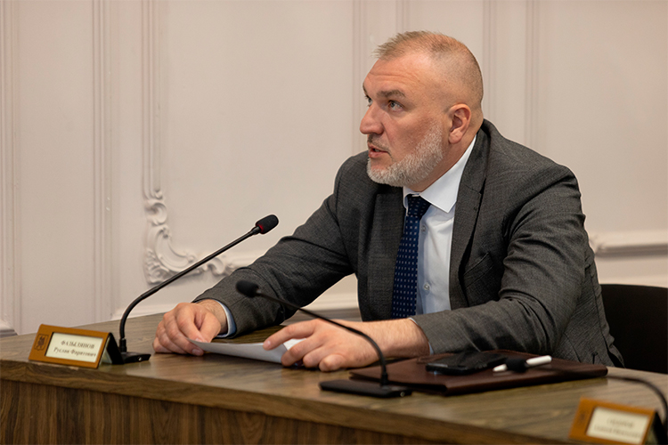 Пристально следят, по словам начальника председателя комитета потребительского рынка Руслана Фазылянова, за нестационарными объектами торговли