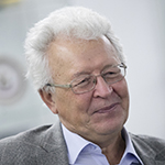Валентин Катасонов &mdash; профессор кафедры международных финансов МГИМО, доктор экономических наук, русский экономист и руководитель Русского экономического общества им. Шарапова