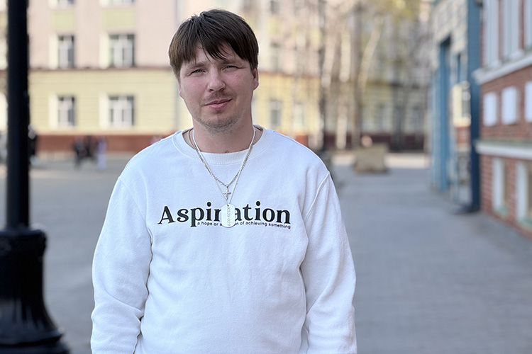 Герман Четвериков попал на фронт в январе 2023 года, получив позывной «Кратный». Тогда был освобожден Соледар, началось масштабное наступление на Артемовск (Бахмут)
