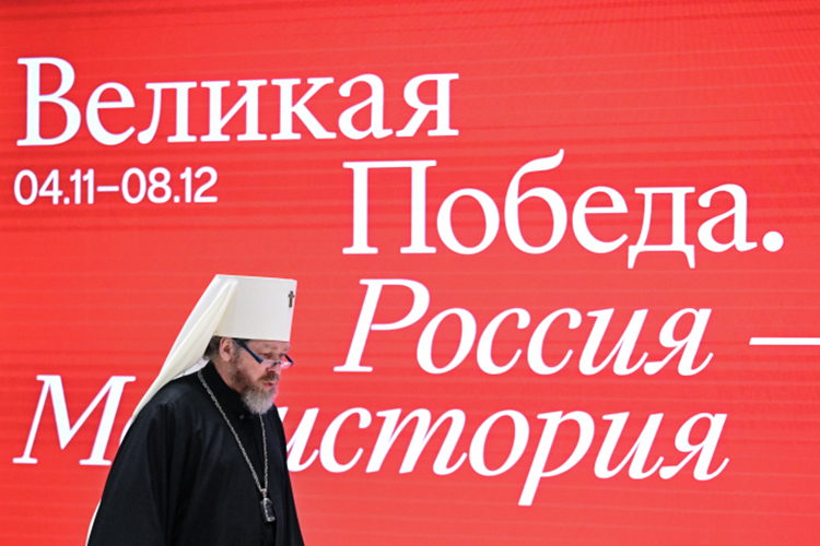 Митрополит Тихон (Шевкунов) &mdash; единственный, чей базовый сюжет &mdash; самопожертвование Бога