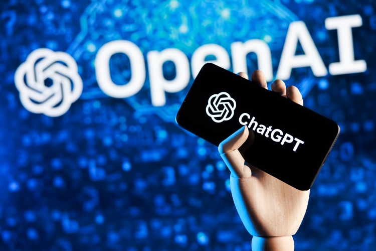 OpenAI планирует превратить ChatGPT в «суперприложение», объединив в нём ИИ-агентов и инструменты для программирования