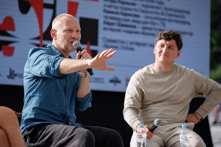 Игорь Порошин: «Сегодня мы видим ленту в соцсети и, чтобы поймать эмоцию, занимаемся быстрым скроллингом. Футбол категорически этому не соответствует»