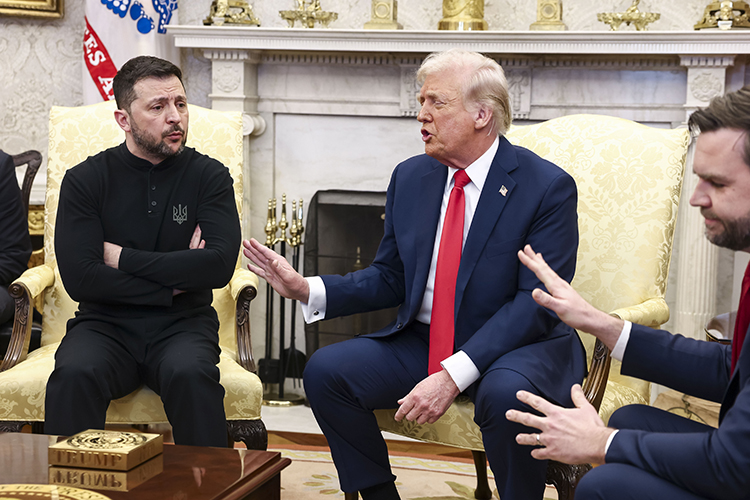 «Знаменитое заявление Трампа Зеленскому, что у него на руках нет карт, Украина активно пытается опровергнуть. Карты есть. Позиция Трампа: ну раз есть, пусть играет дальше»