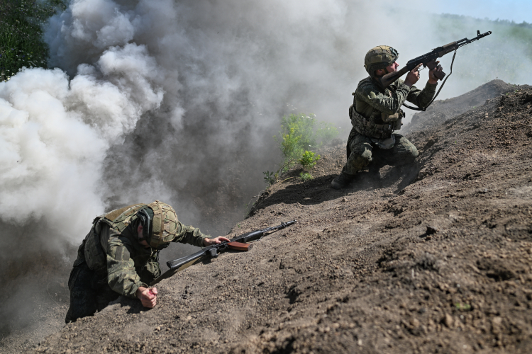 Неделя СВО: «Восток» наступает на Орехов, а военкоры презентуют Белоусову народный ВПК