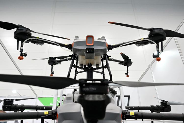 Сельскохозяйственный дрон DJI Agras T50