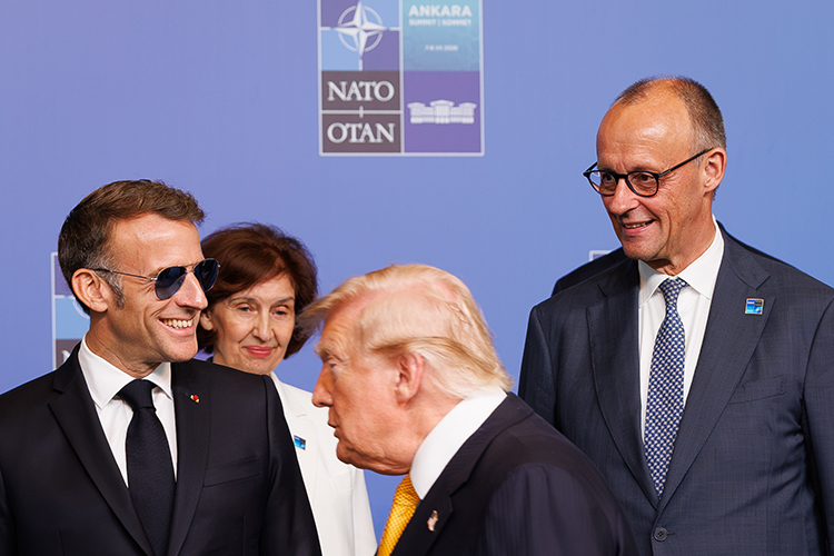 После саммита НАТО Трамп обещал созвониться с Путиным, но этого так и не произошло
