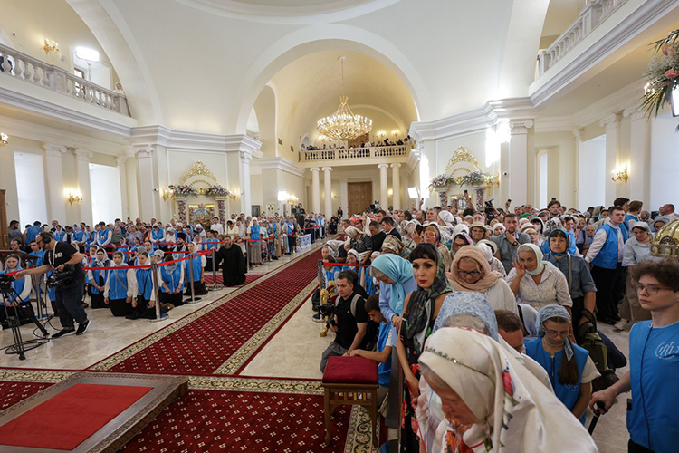 Храм Николы Тульского вмещает в себя порядка 300 человек