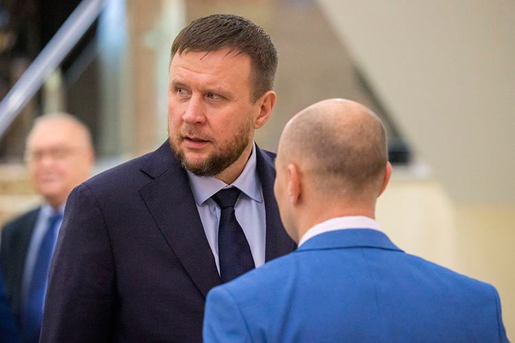Деклараци Руслана Юсупова вышла такой объемной, что последняя строчка с суммой дохода просто не уместилась в отчетности