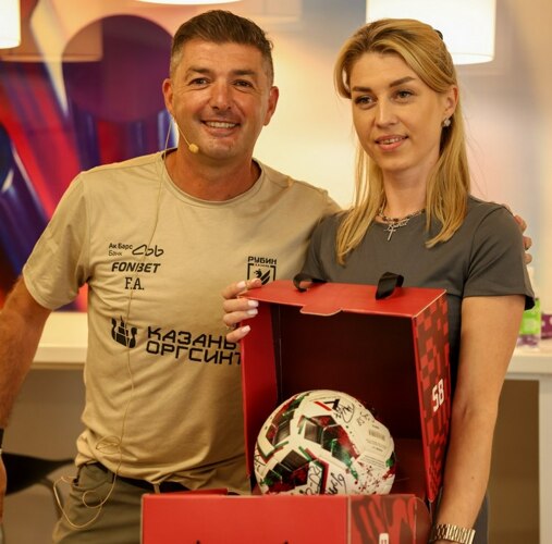 Франк Артига: «Да, мой папа работал на заводе»