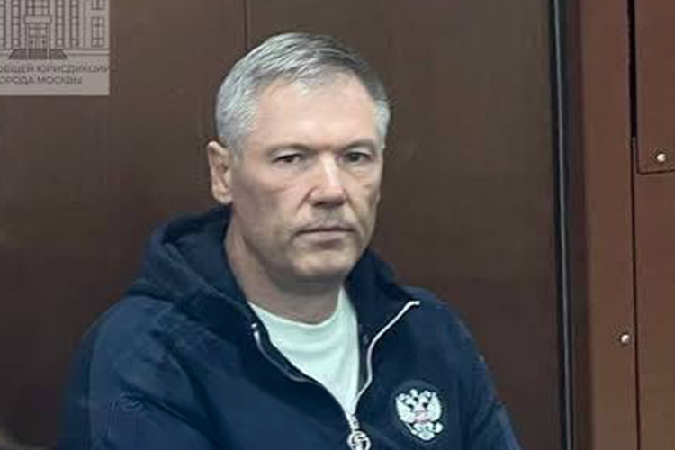 В ходе очередного слушания по делу главы СК «Автодор» Рамиля Шайдуллина защита пыталась выяснить у Ак Барс Банка, почему кредитная организация считает, что ее ввели в заблуждение