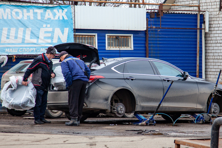 Больше всего ликвидированных предприятий в оптовой и розничной торговле и ремонте автотранспортных средств. Здесь закрылись 1 113 предприятий