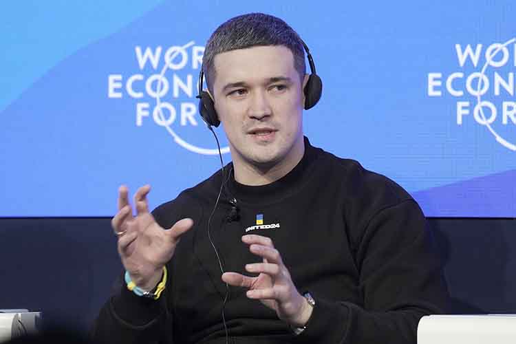 За полгода Федоров явно себя проявил не как толковый управленец, а как политик уровня Зеленского — с такой же манерой продавать обещания по цене твердых намерений и абсолютно не желающий брать на себя какую-либо ответственность.