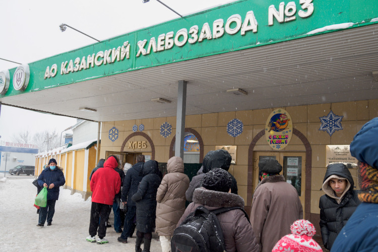 Ключевой индикатор — прибыль от продаж — демонстрирует обвальное падение