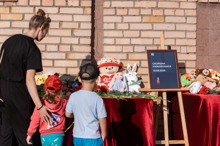 При ударе по хостелу погибли 9 человек, среди них 8 граждан Узбекистана и один Таджикистана. Еще 20 иностранцев пострадали